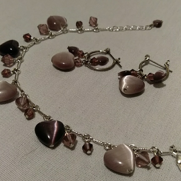 Vintage Avon Purple Heart Bracelet With Pierce Earrings - Picture 2 of 4